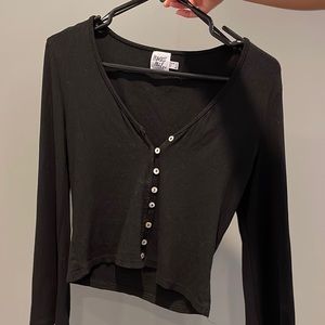 PRINCESS POLLY black flared sleeve top button down